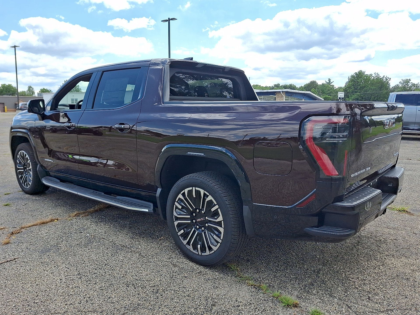 New 2026 GMC Sierra EV Denali AWD/4WD image 11