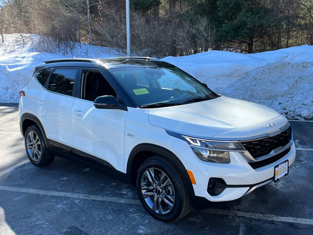 Used 2023 Kia Seltos S image 7