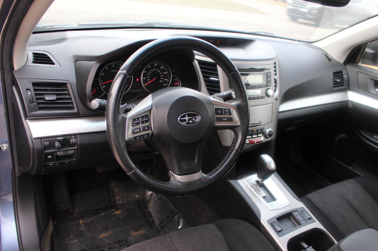 Used 2013 Subaru Legacy 2.5i Premium image 17