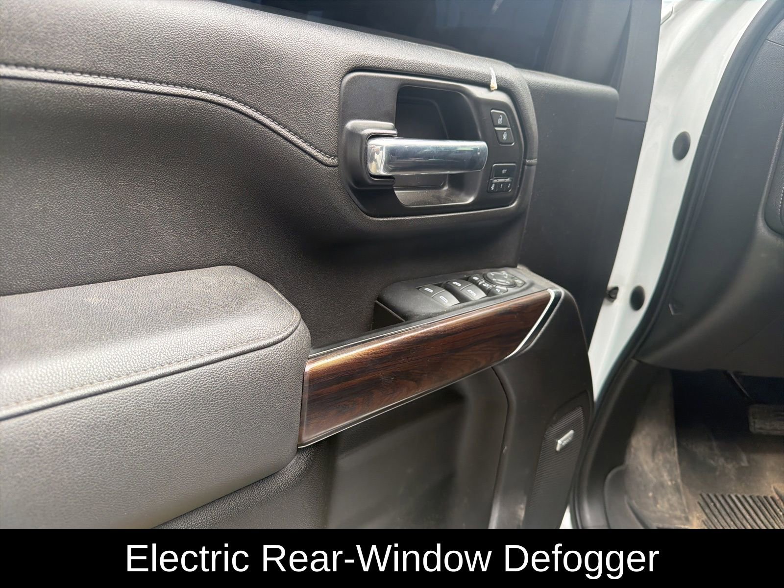 Used 2022 GMC Sierra 3500 SLT w/ SLT Premium Package image 14