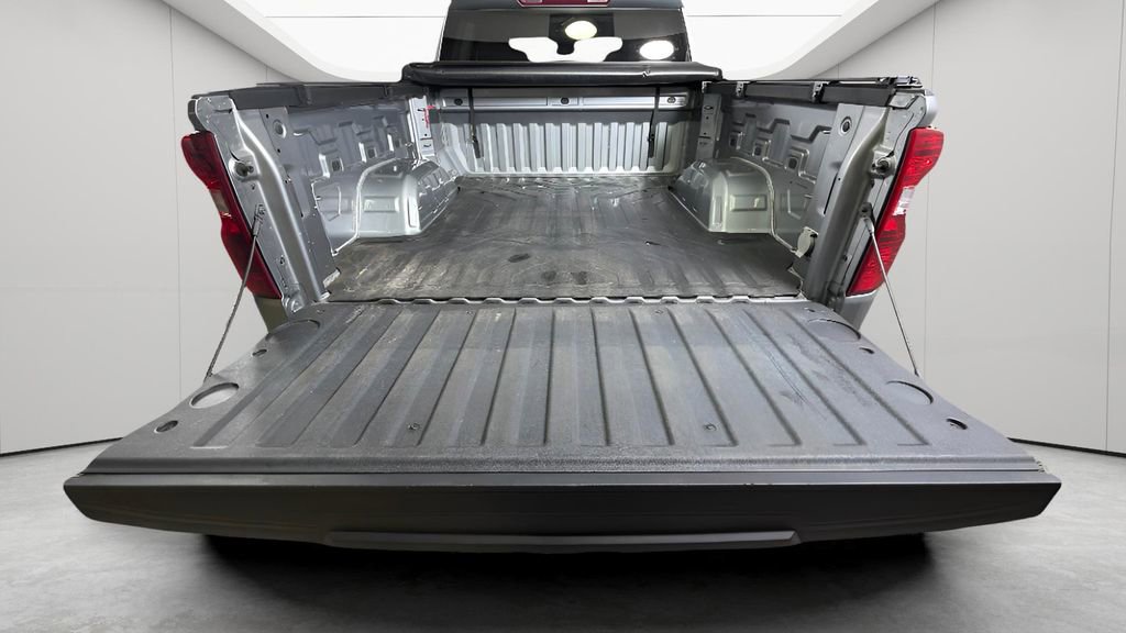 Certified 2024 Chevrolet Silverado 1500 Custom RWD image 28