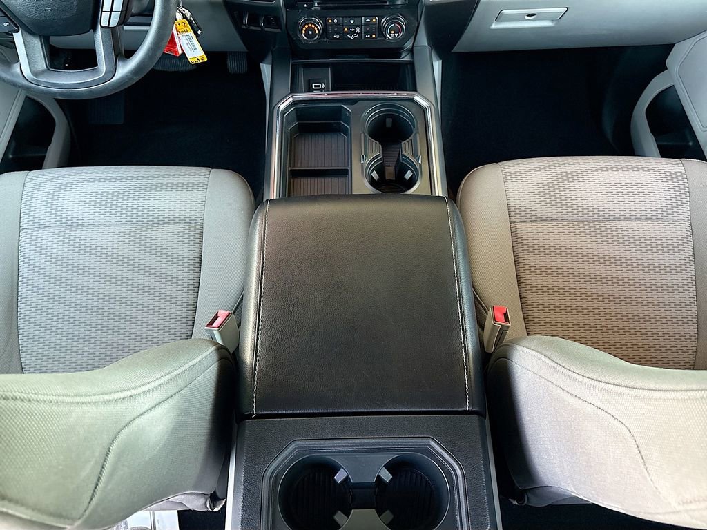 Used 2018 Ford F250 XLT w/ XLT Premium Package RWD image 16