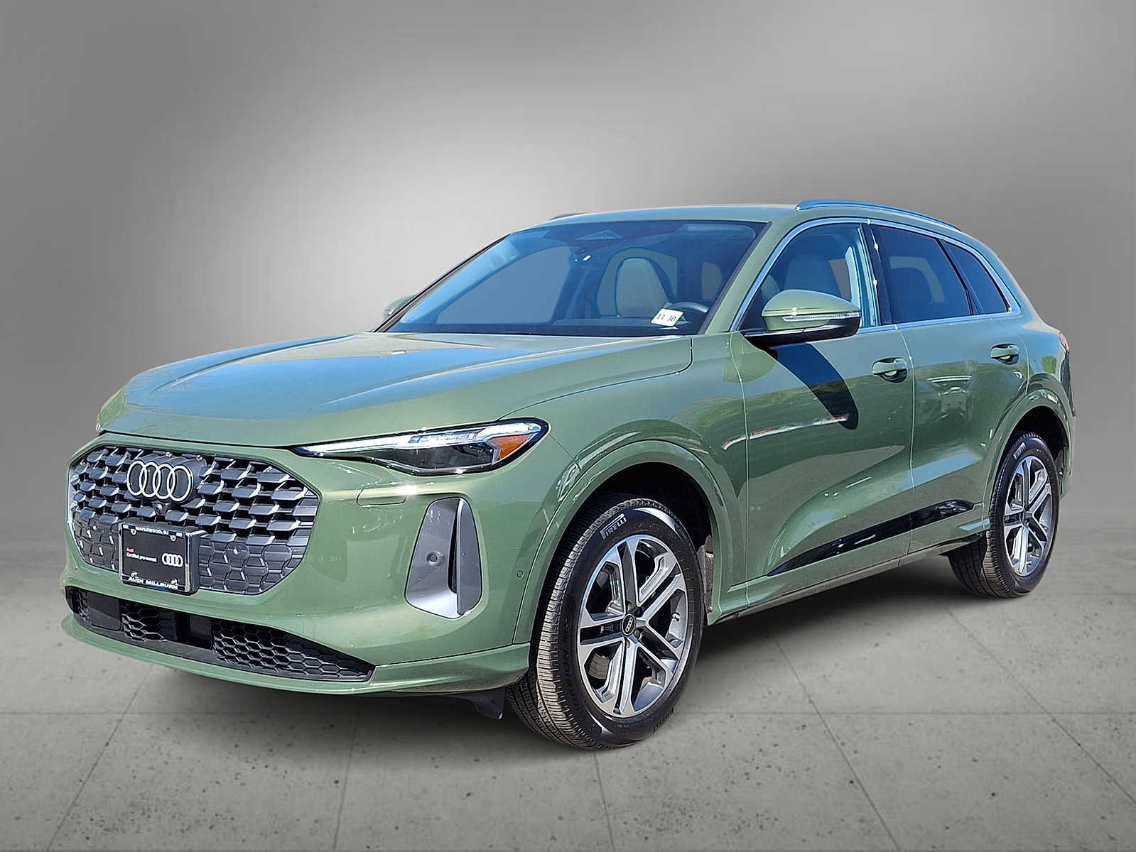 Certified 2025 Audi Q5 Premium w/ Premium Plus