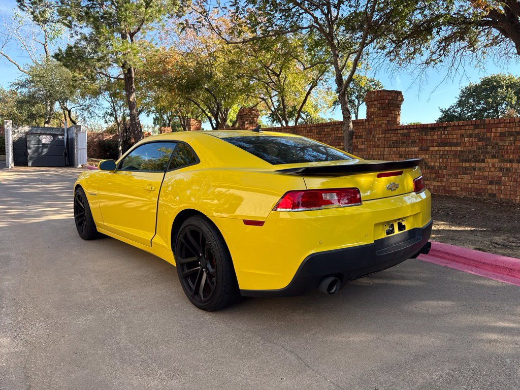 Used 2015 Chevrolet Camaro SS w/ SS Performance Package RWD image 14