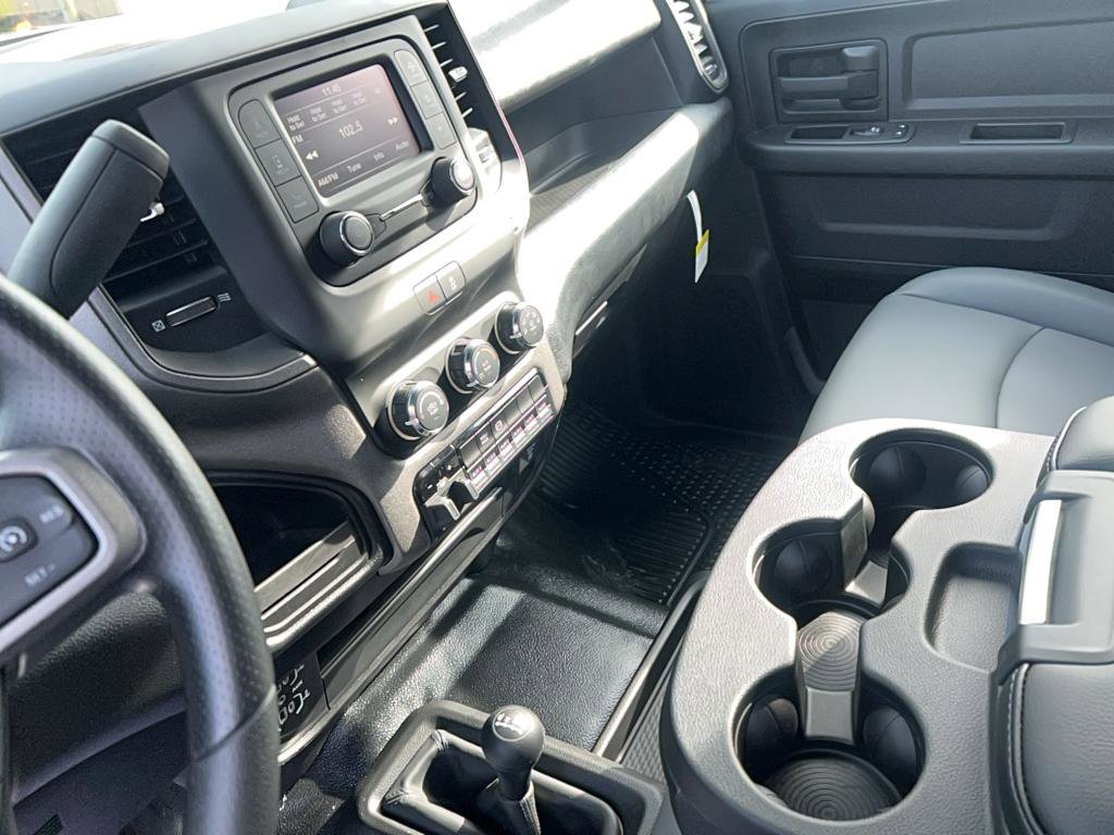 New 2024 RAM 3500 Tradesman w/ Chrome Appearance Group image 11