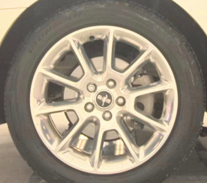 Used 2010 Ford Mustang Premium image 9