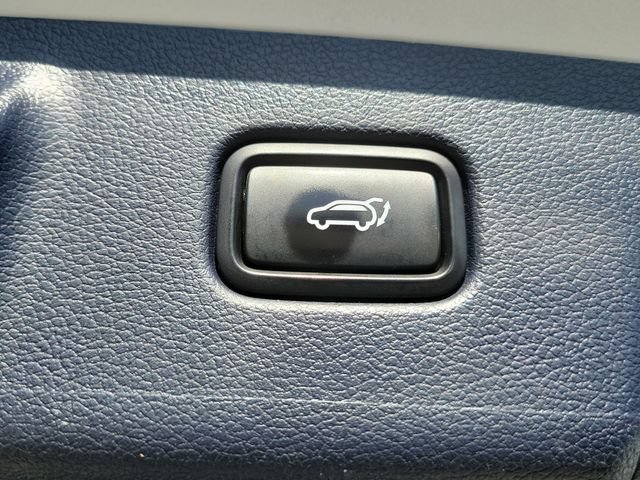 Used 2022 Hyundai Palisade Calligraphy w/ Cargo Package FWD image 31