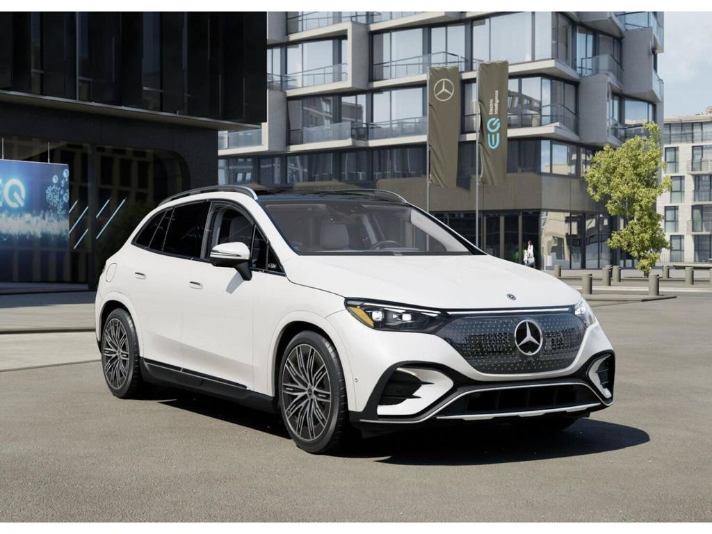 New 2027 Mercedes-Benz EQE 320 4MATIC SUV image 10