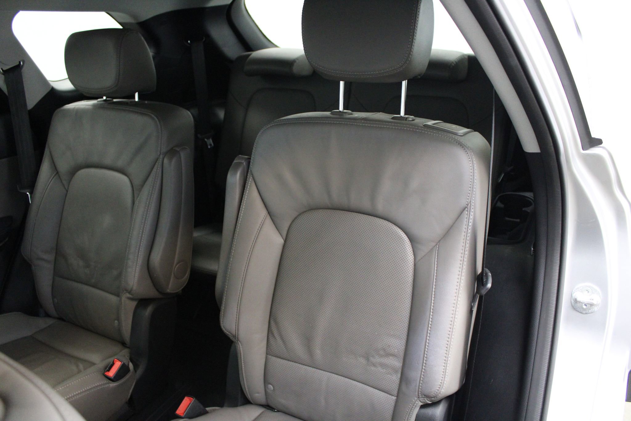 Used 2015 Hyundai Santa Fe Limited AWD/4WD image 21