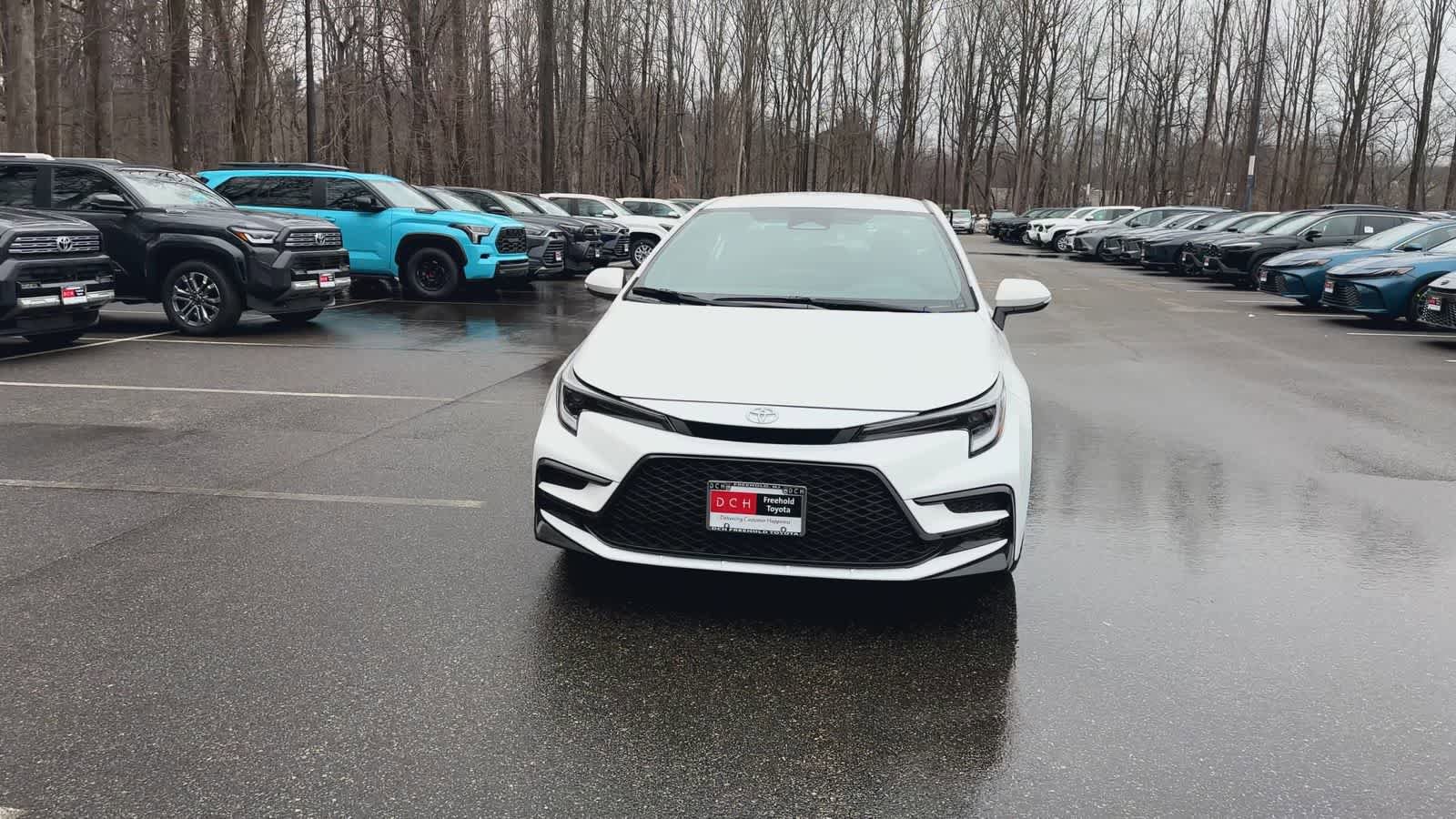 New 2026 Toyota Corolla SE w/ SE Package FWD image 3