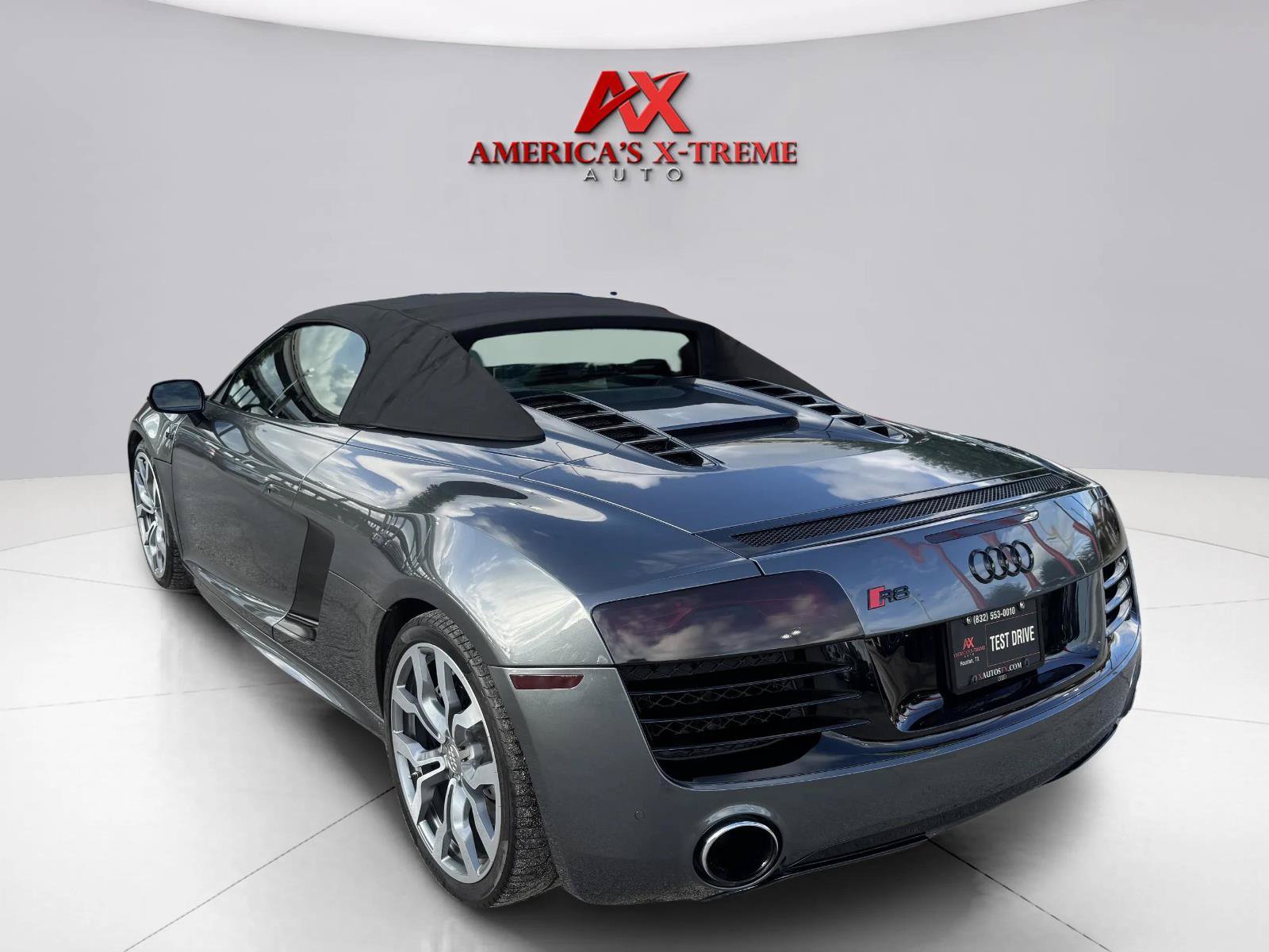 Used 2014 Audi R8 V10 AWD/4WD image 4