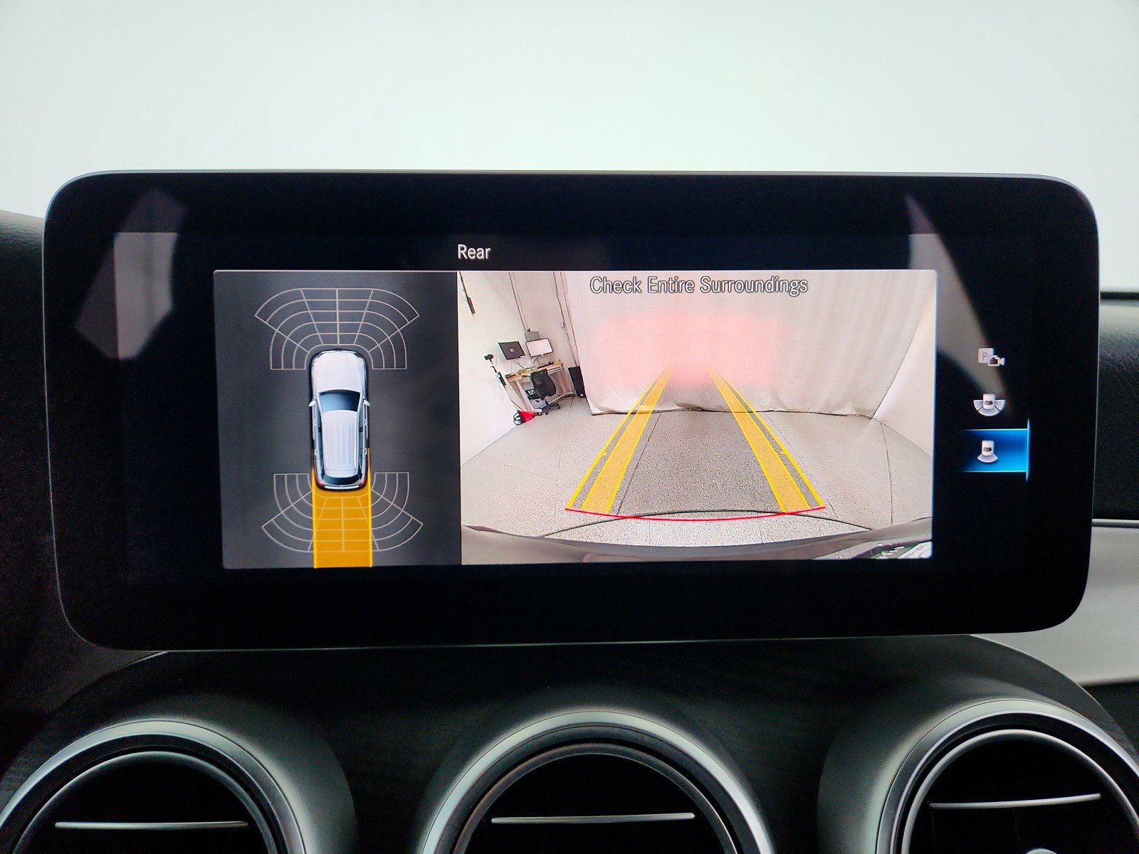 Certified 2022 Mercedes-Benz GLC 300 image 16