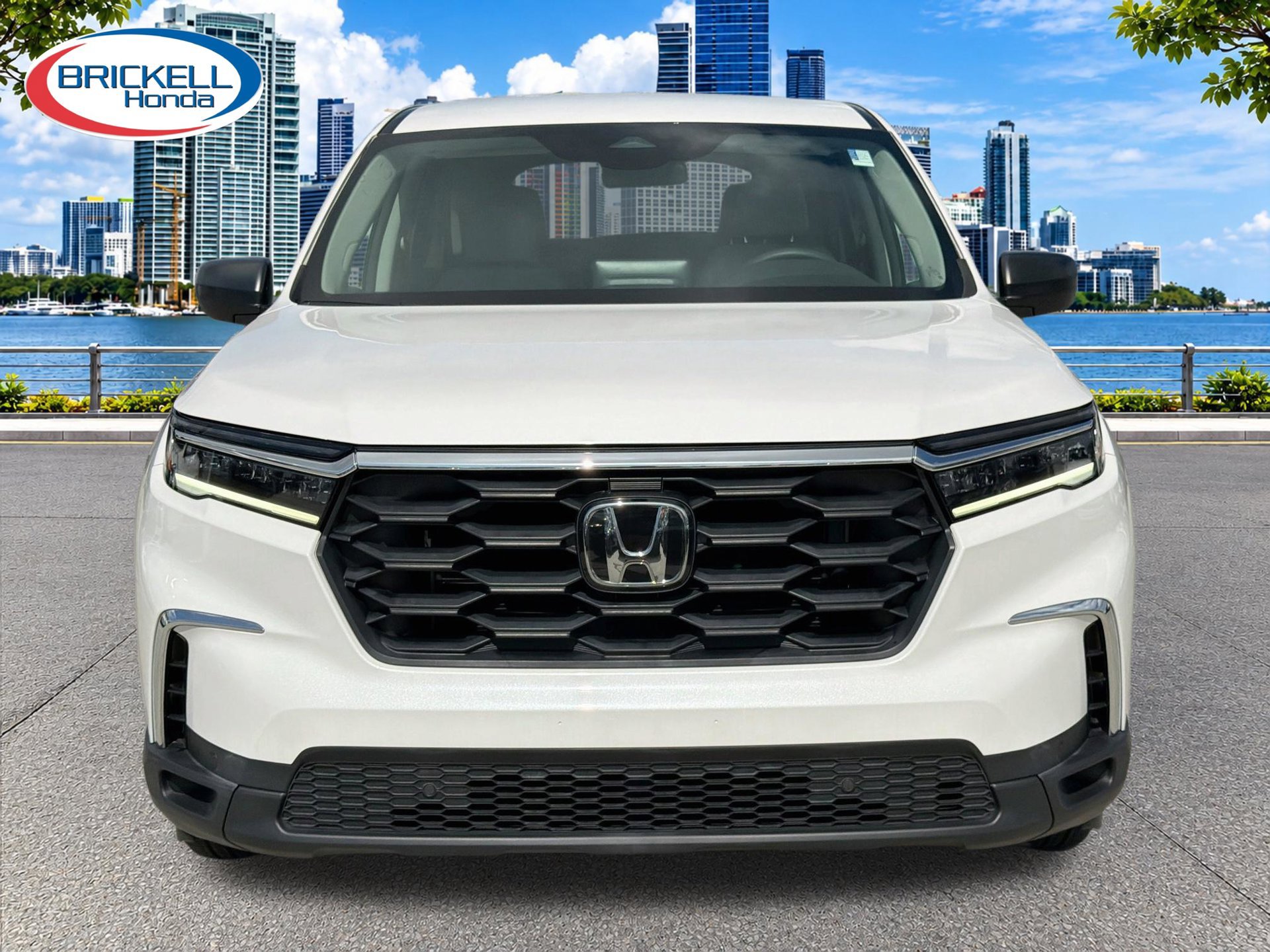 Used 2023 Honda Pilot LX image 10