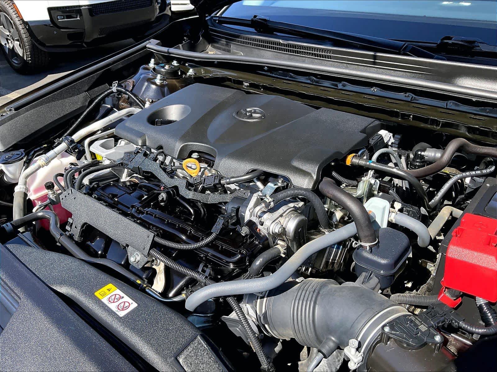 Used 2024 Toyota Camry SE FWD image 31