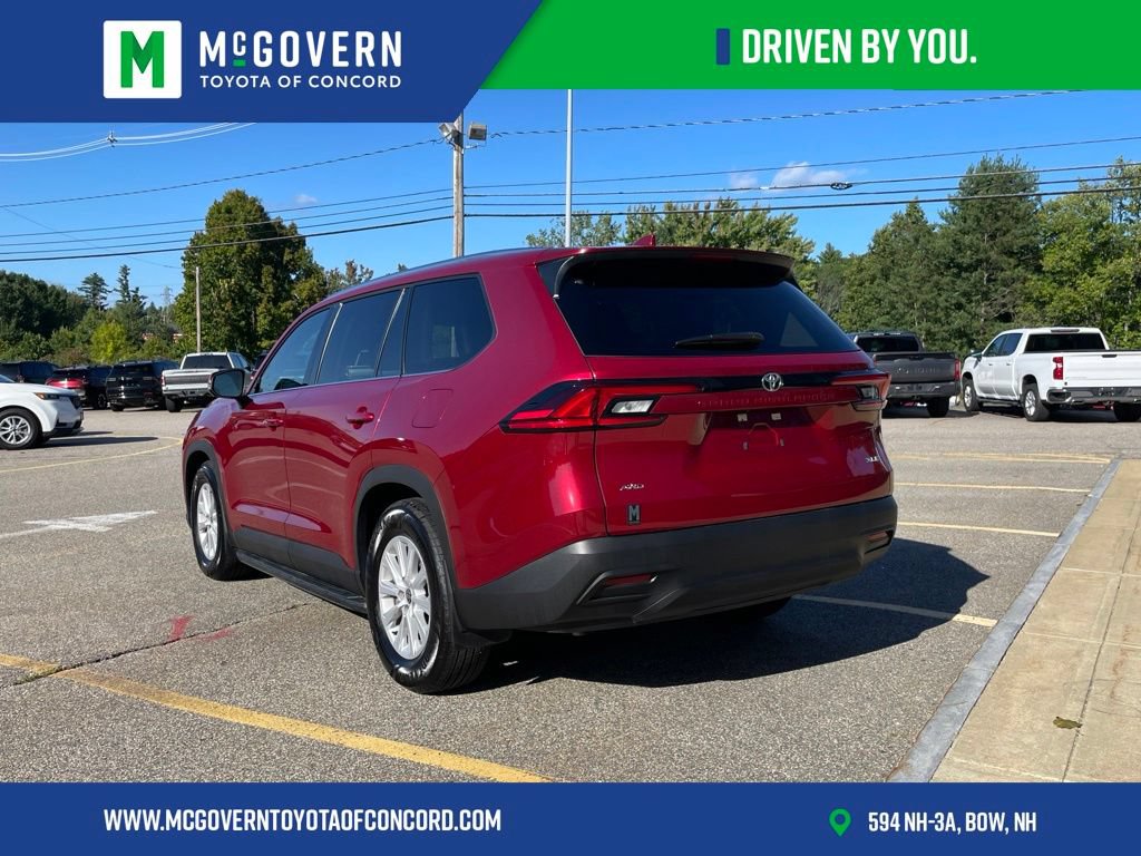 Used 2026 Toyota Grand Highlander AWD image 3
