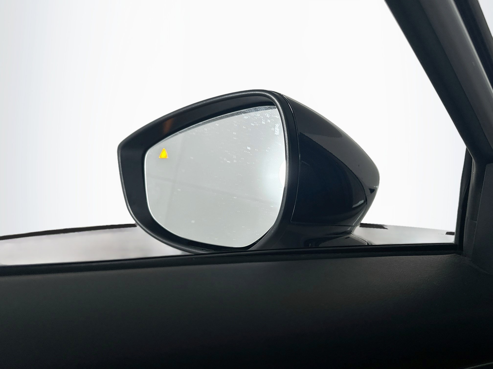 Used 2025 MAZDA CX-50 AWD 2.5 S w/ Premium Plus Pkg image 16