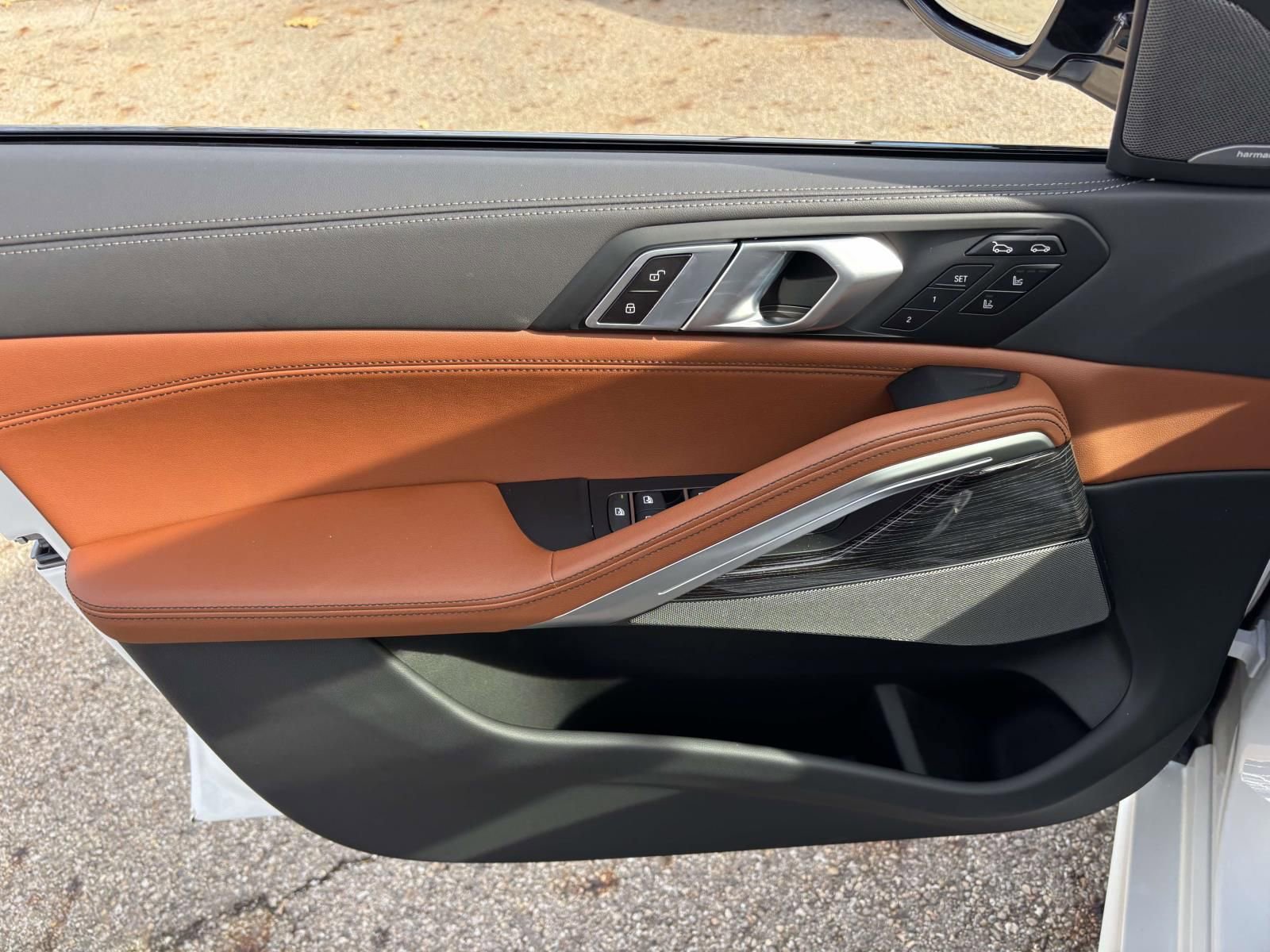 New 2026 BMW X6 M60i AWD/4WD image 11