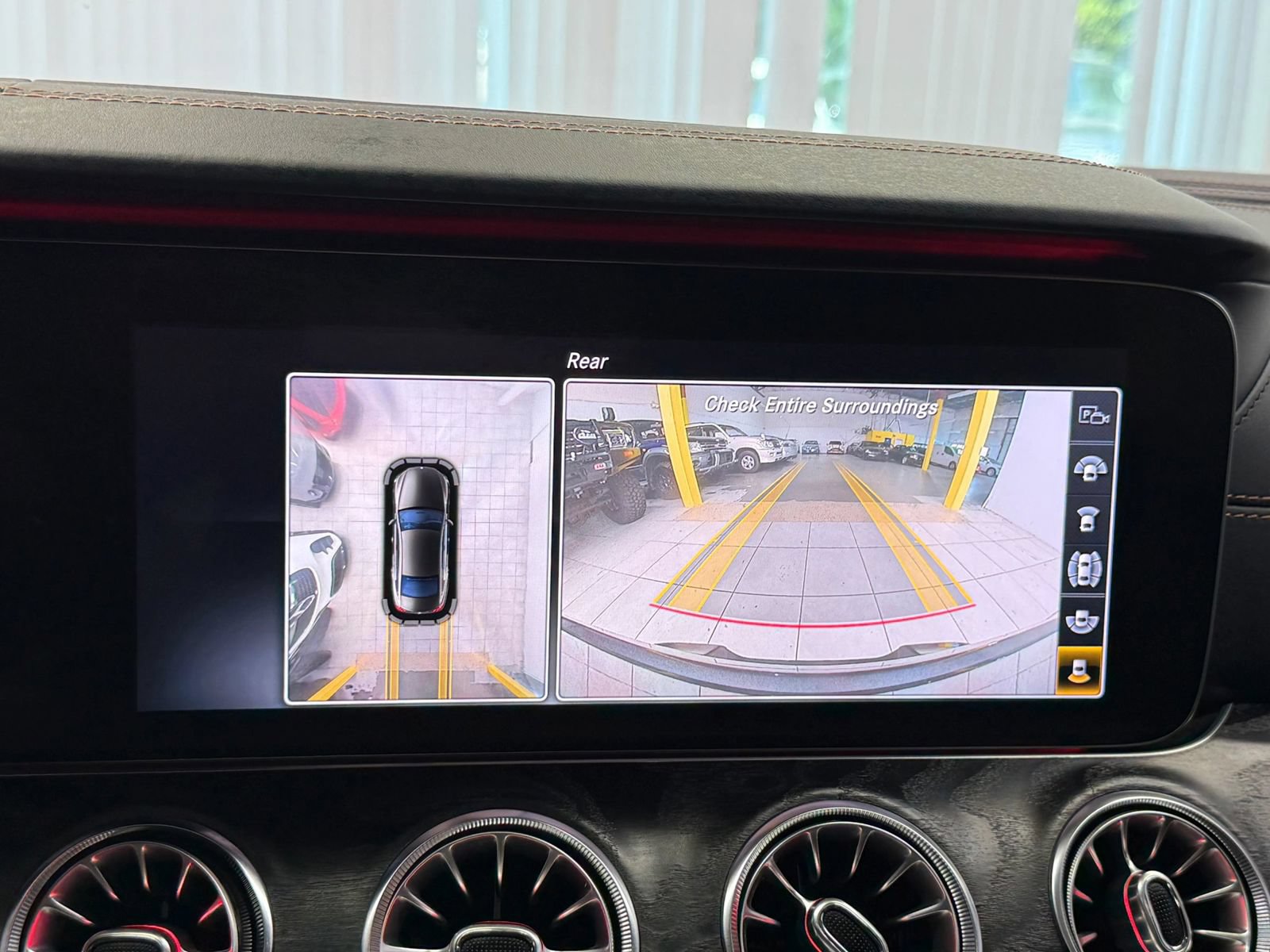 Used 2019 Mercedes-Benz CLS 450 w/ Driver Assistance Package image 32