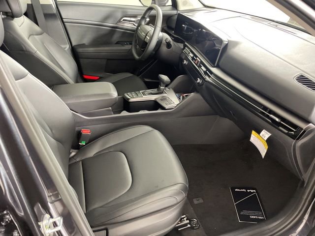 New 2026 Kia Sportage EX image 45