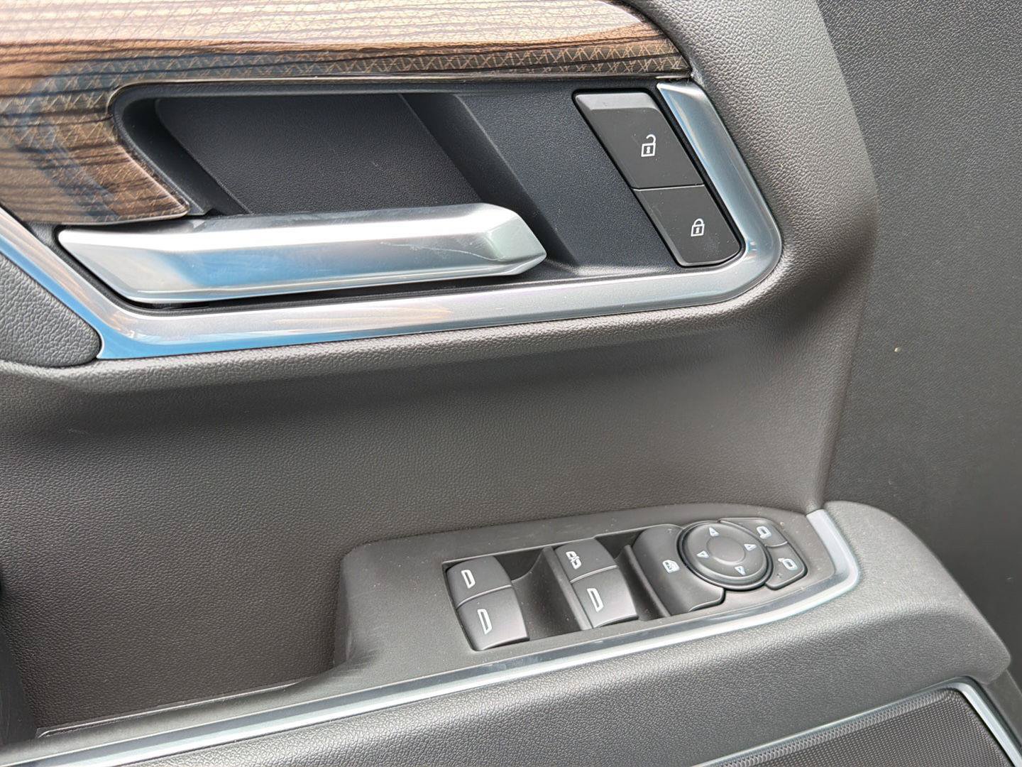 New 2026 Chevrolet Silverado 1500 LT AWD/4WD image 32