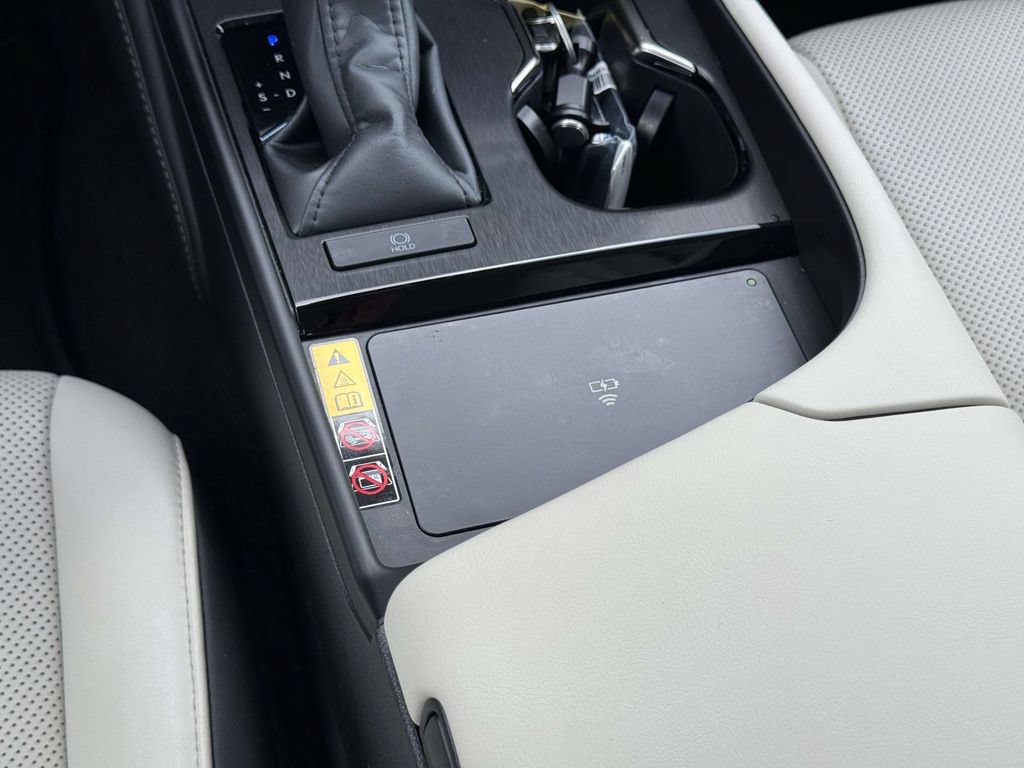 Used 2025 Lexus ES 350 w/ Premium Package FWD image 28