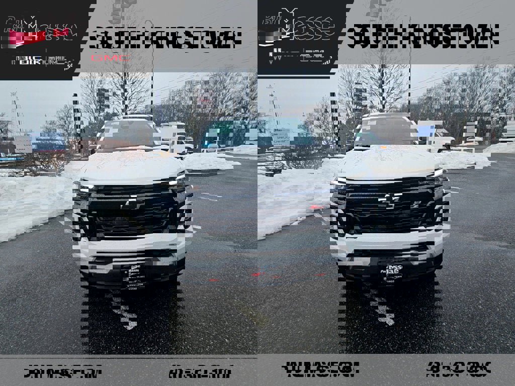 Used 2023 Chevrolet Colorado Z71 w/ Z71 Convenience Package 2 image 13