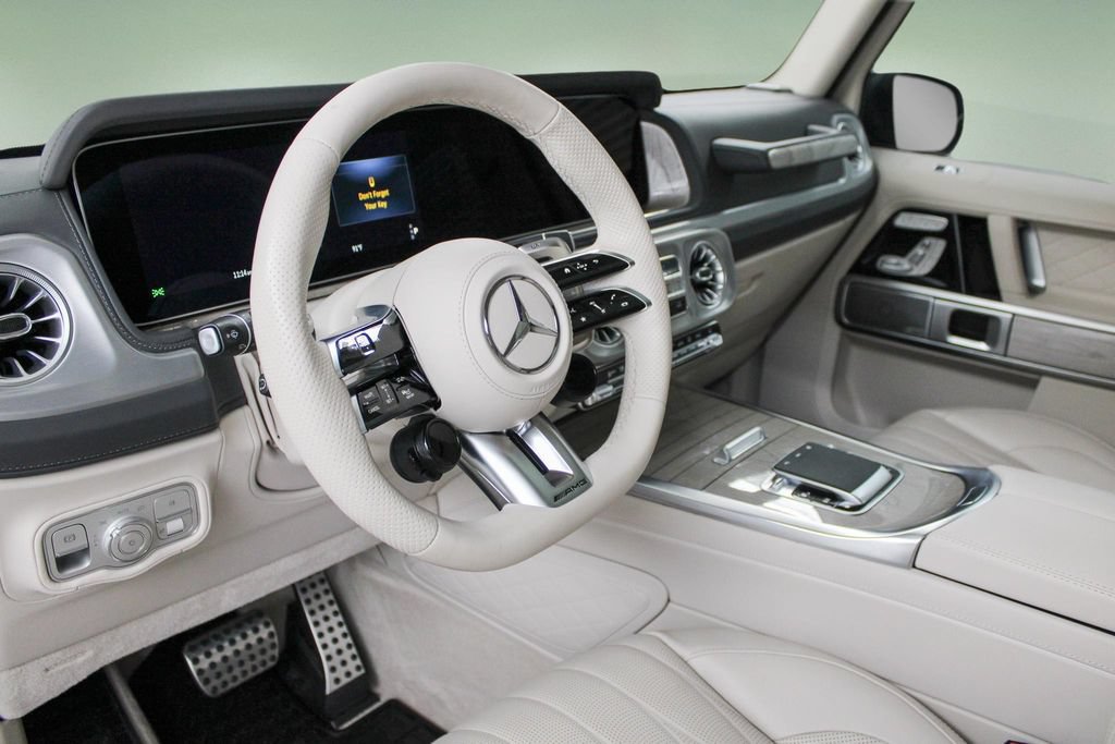 Used 2026 Mercedes-Benz G 63 AMG 4MATIC image 2