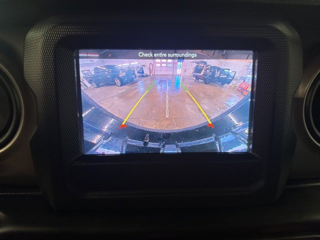 Used 2021 Jeep Wrangler Unlimited Sport image 15