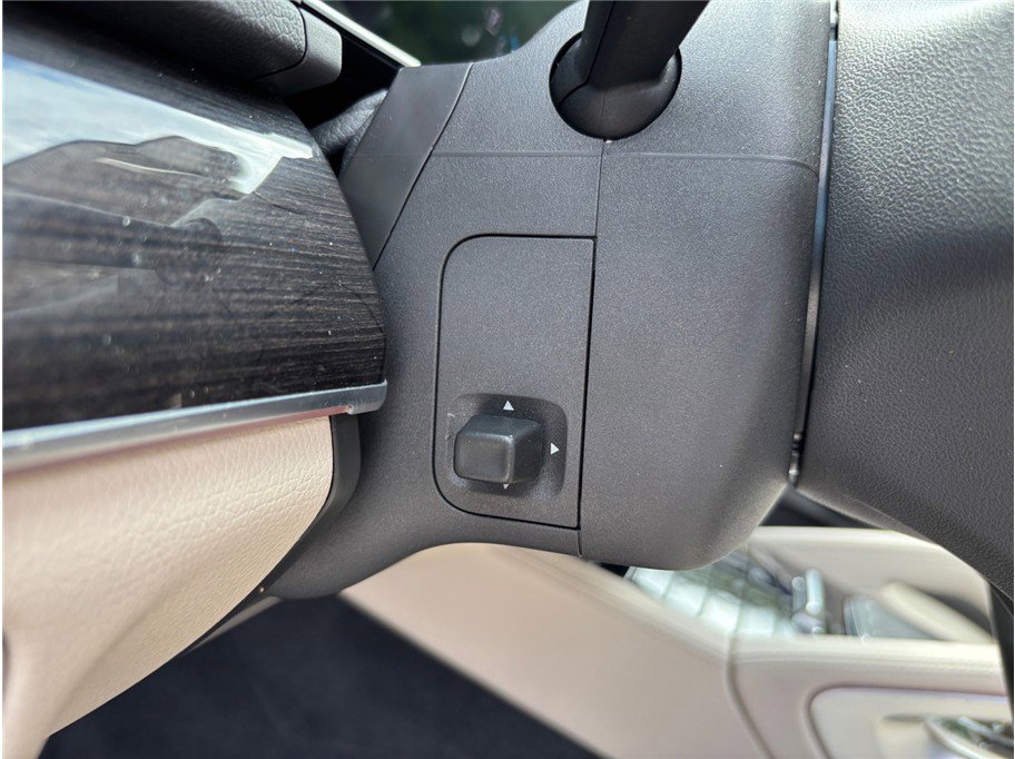 Used 2020 Mercedes-Benz GLE 350 4MATIC image 23