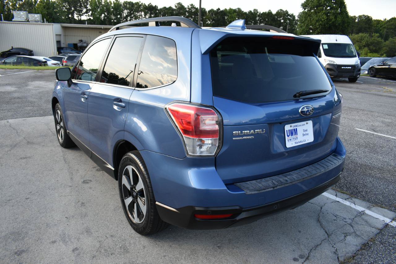 Used 2018 Subaru Forester 2.5i Limited AWD/4WD image 8