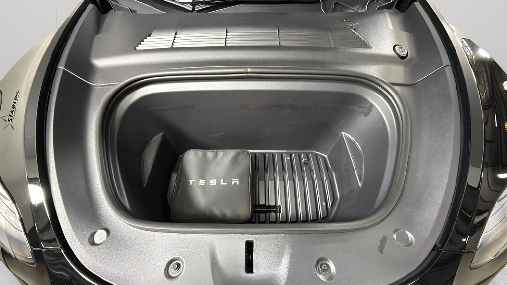 Used 2022 Tesla Model Y Performance image 37