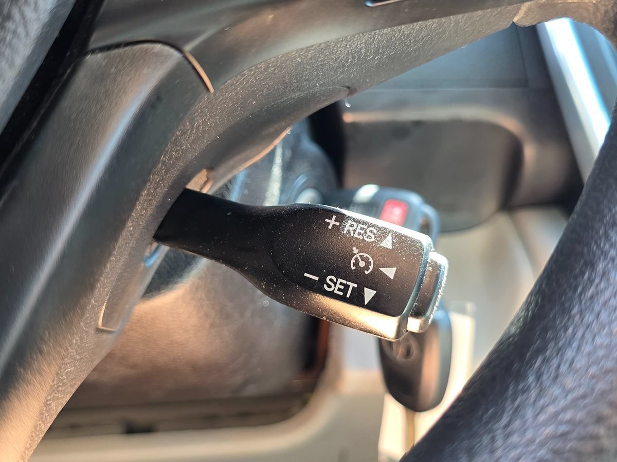 Used 2016 Toyota Camry LE FWD image 43