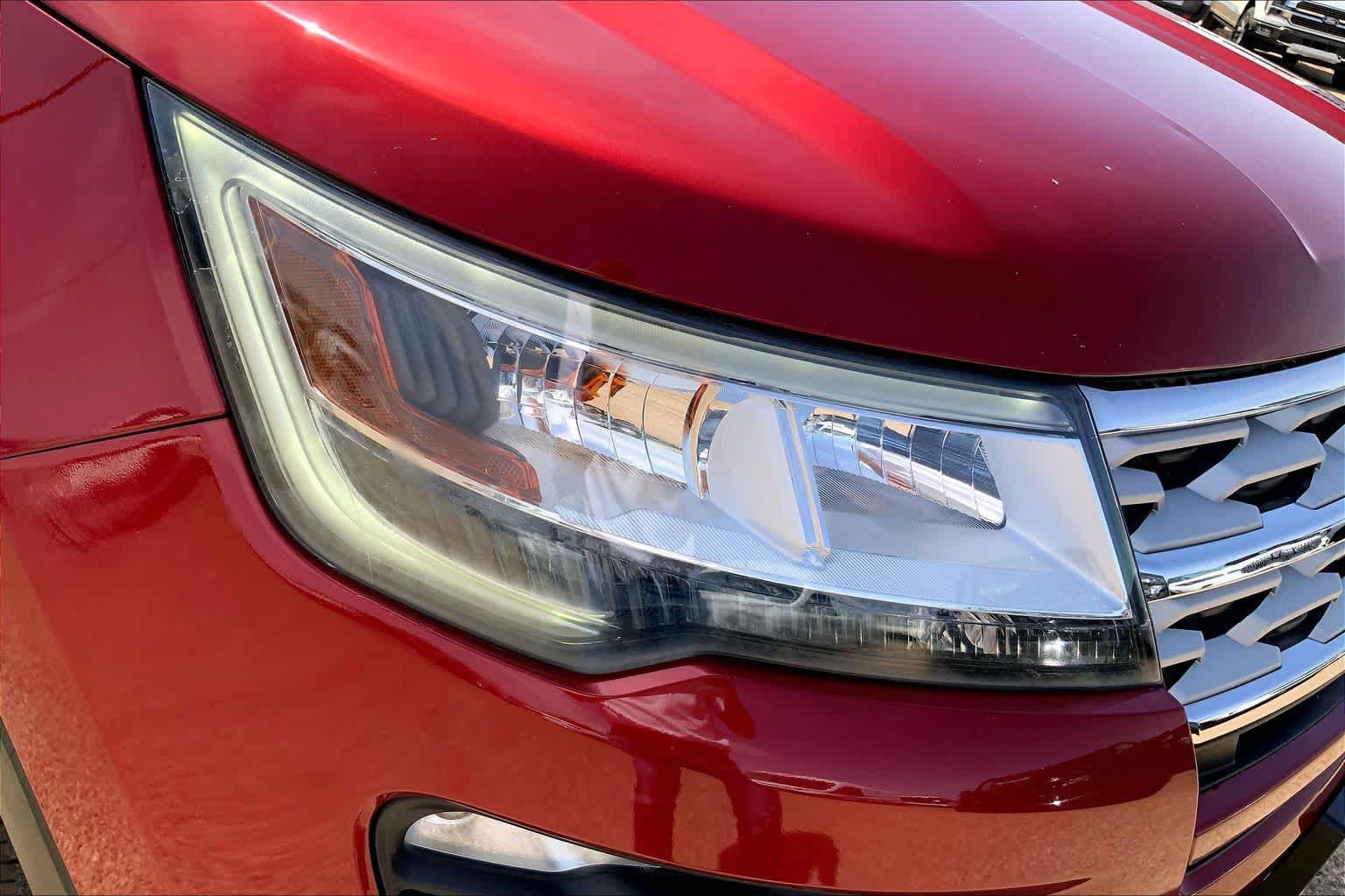 Used 2019 Ford Explorer XLT w/ Equipment Group 201A FWD image 36