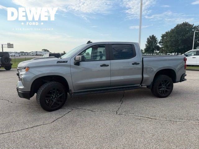 Used 2024 Chevrolet Silverado 1500 LT Trail Boss w/ Convenience Package II AWD/4WD image 7