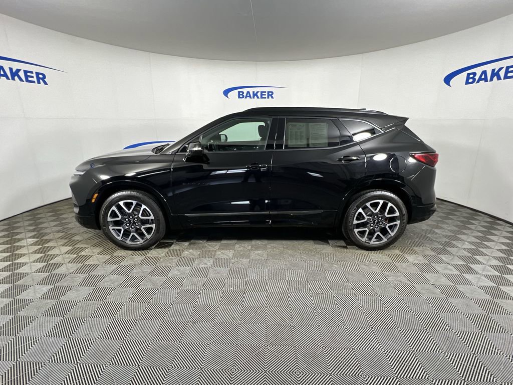 Used 2025 Chevrolet Blazer RS w/ Enhanced Convenience Package AWD/4WD image 6