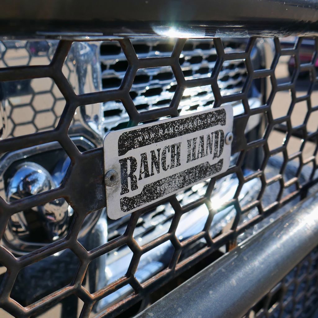 Used 2014 RAM 2500 Laramie w/ Protection Group image 17