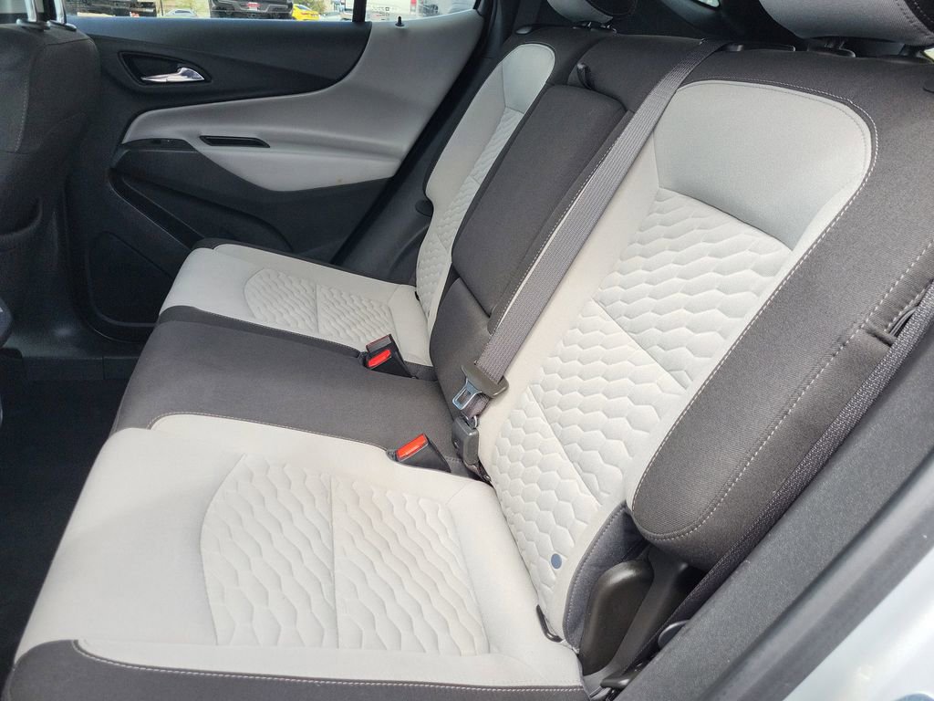 Used 2021 Chevrolet Equinox LT AWD/4WD image 12