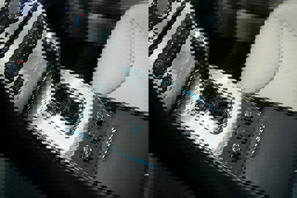 Used 2013 INFINITI G37 x w/ Premium Pkg image 17