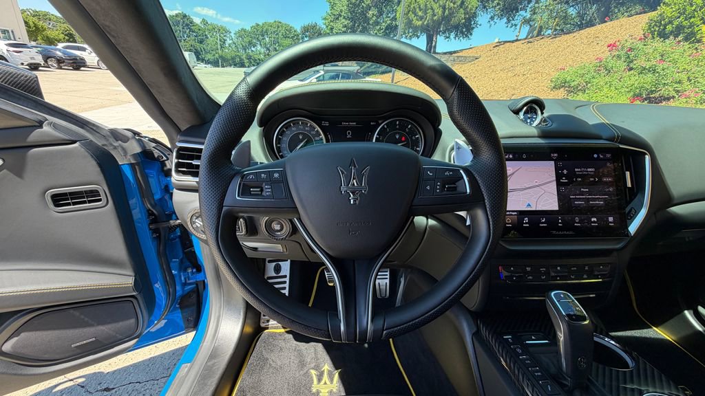 Used 2022 Maserati Ghibli F Tributo AWD/4WD image 16