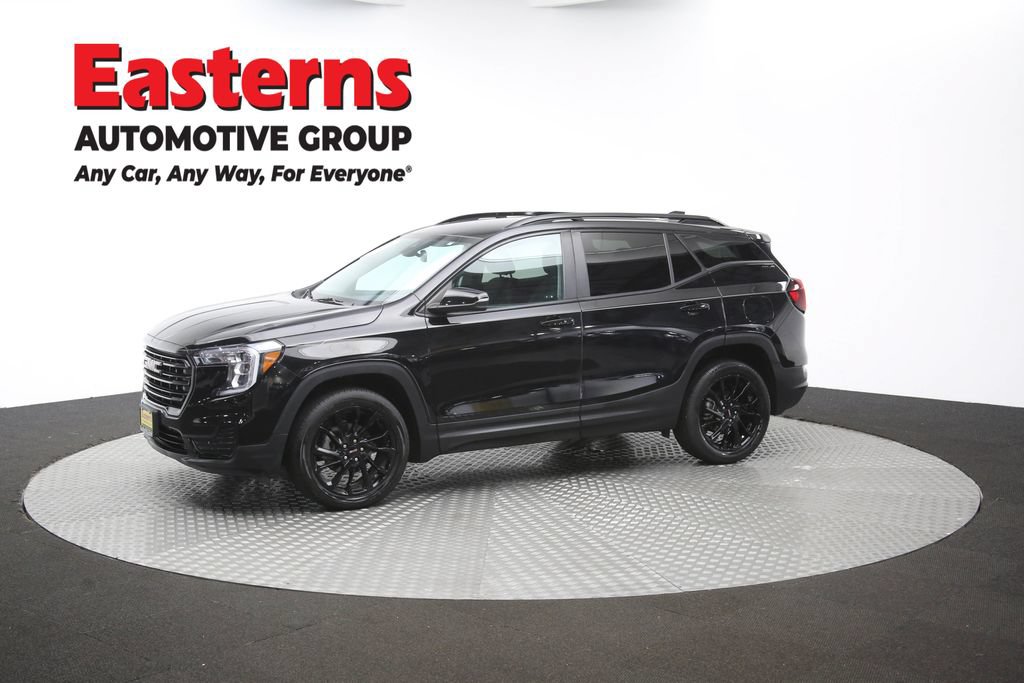 Used 2023 GMC Terrain SLE w/ Driver Convenience Package AWD/4WD image 58