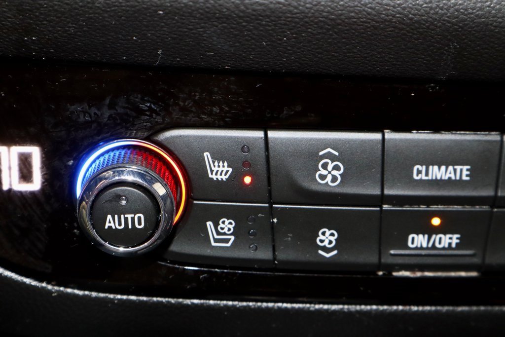 Used 2024 Buick Enclave Premium image 4