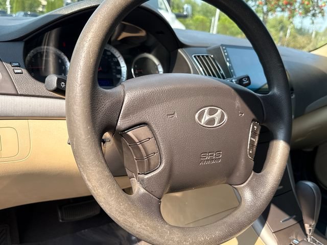 Used 2010 Hyundai Sonata GLS FWD image 14