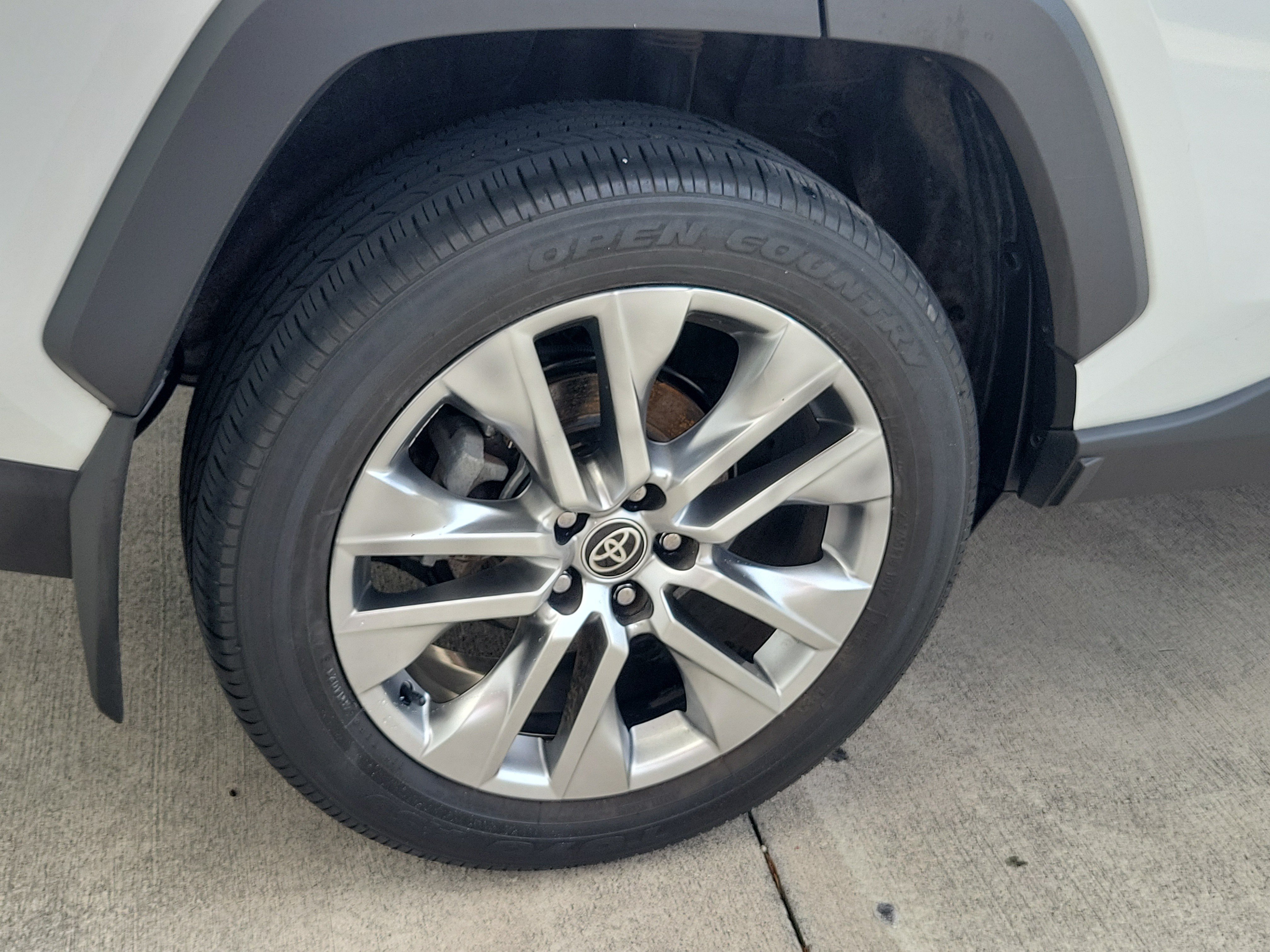 Certified 2024 Toyota RAV4 XLE Premium AWD/4WD image 8