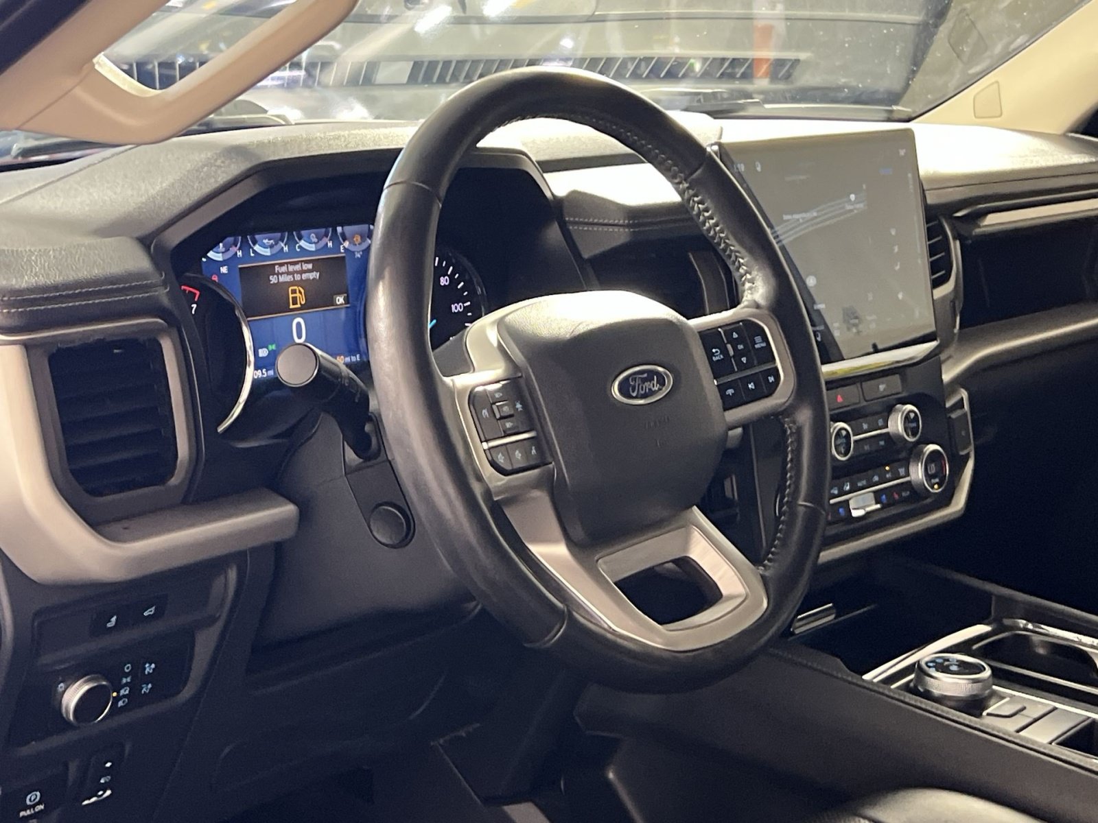 Used 2022 Ford Expedition Max XLT RWD image 16