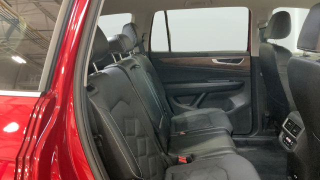 Certified 2024 Volkswagen Atlas SE AWD/4WD image 16