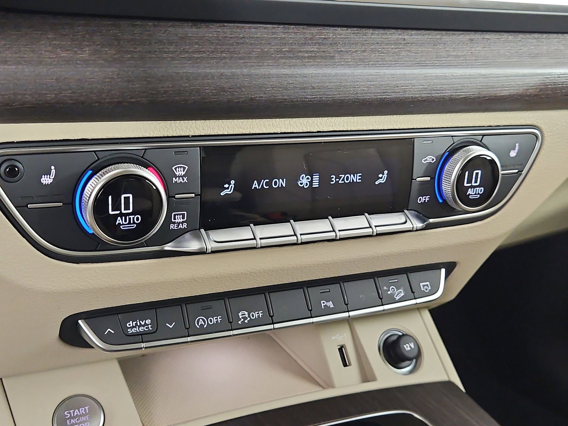 Certified 2025 Audi Q5 2.0T Premium w/ Convenience Plus Package image 35