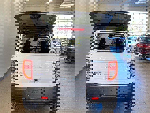 Used 2022 Ford Bronco Sport Outer Banks image 7