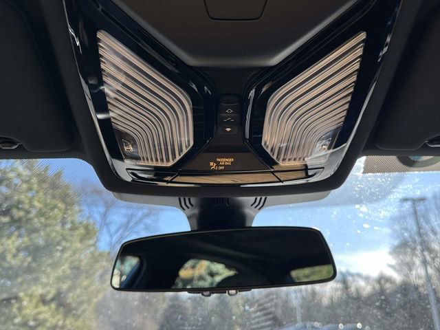 Certified 2023 BMW 530e xDrive w/ Premium Package image 41