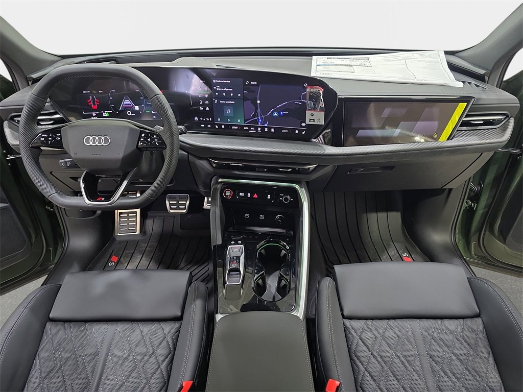 New 2025 Audi SQ5 Prestige image 9