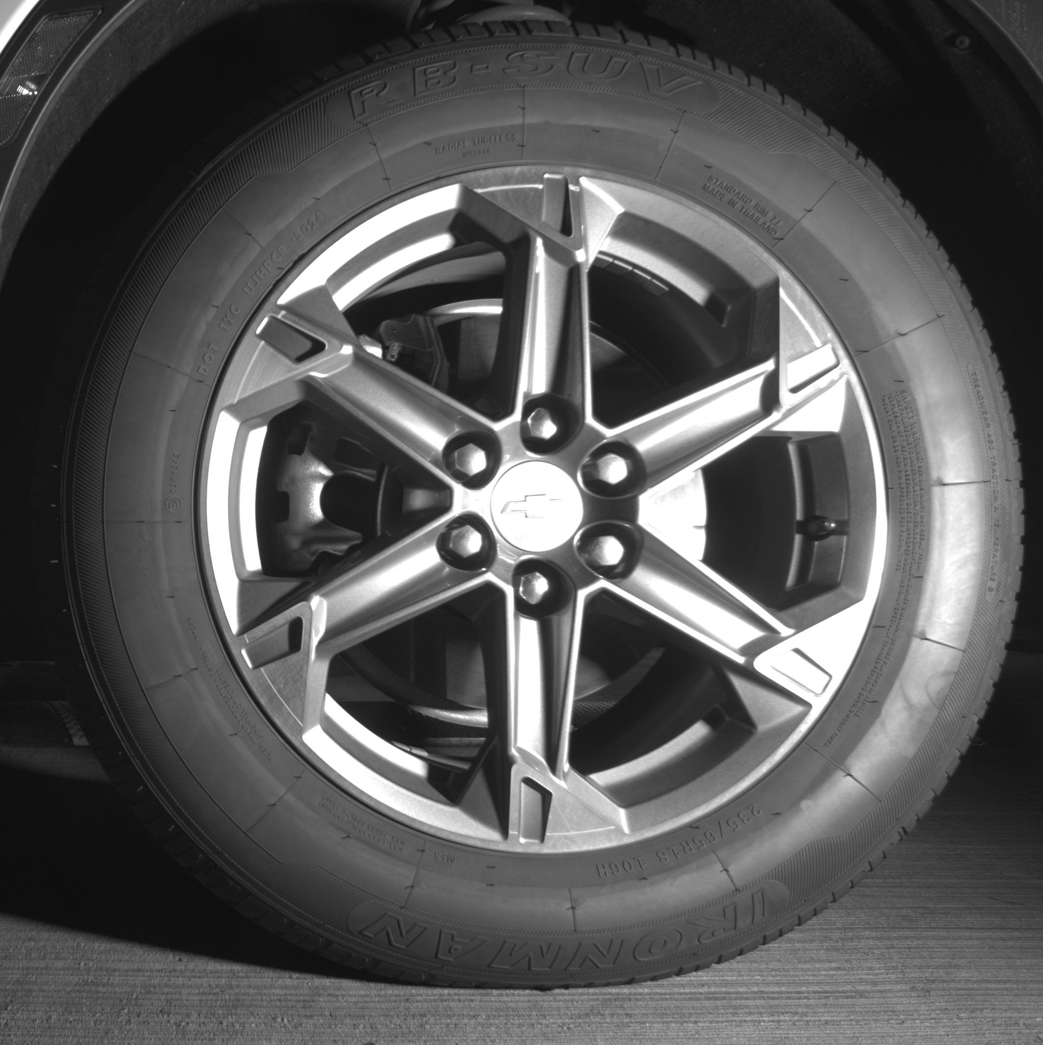 Used 2025 Chevrolet Blazer LT FWD image 12